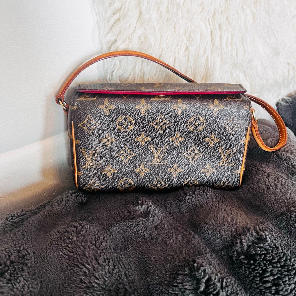 Louis Vuitton Brown Monogram Handbag